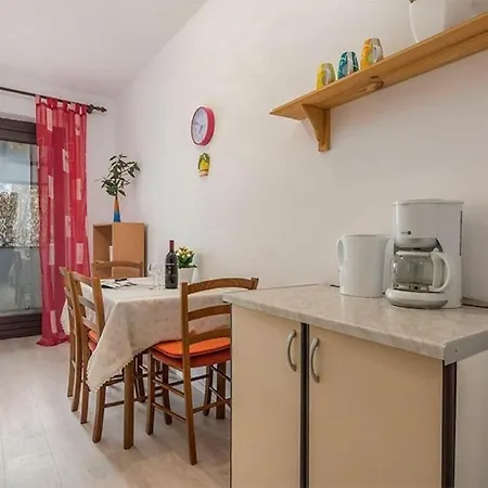 Apartment Neva